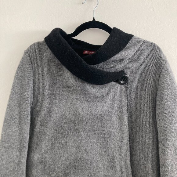 Betty Betty Wool Blend Gray Sweater Poncho Minimalist Church Office Large - Picture 2 of 10